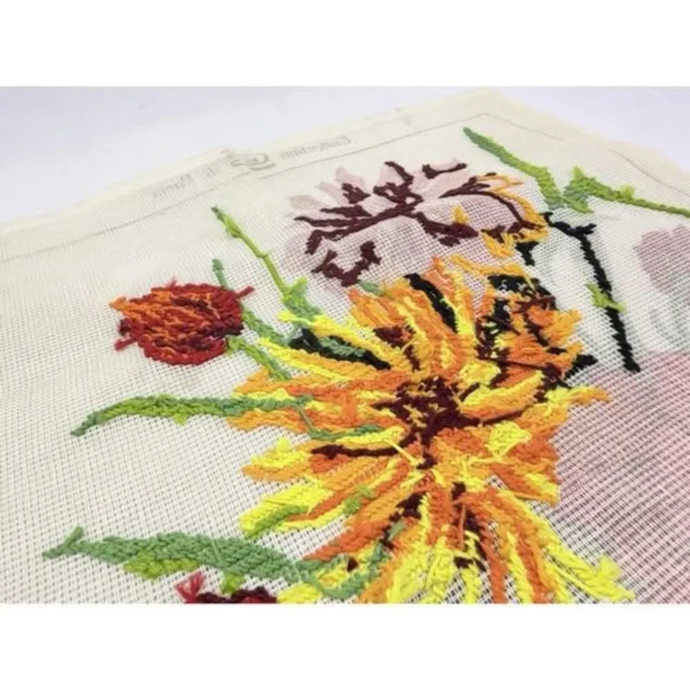 Medium Wall Tapestry 905.24 Embroidery/Canvas DAHLIAS Made In France